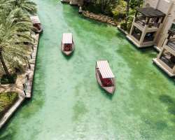 The 3.7 kilometers of waterways in the resort are home to a turtle shelter.